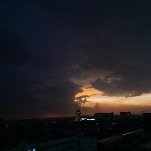 添添荫蒂弄花蒂视频
